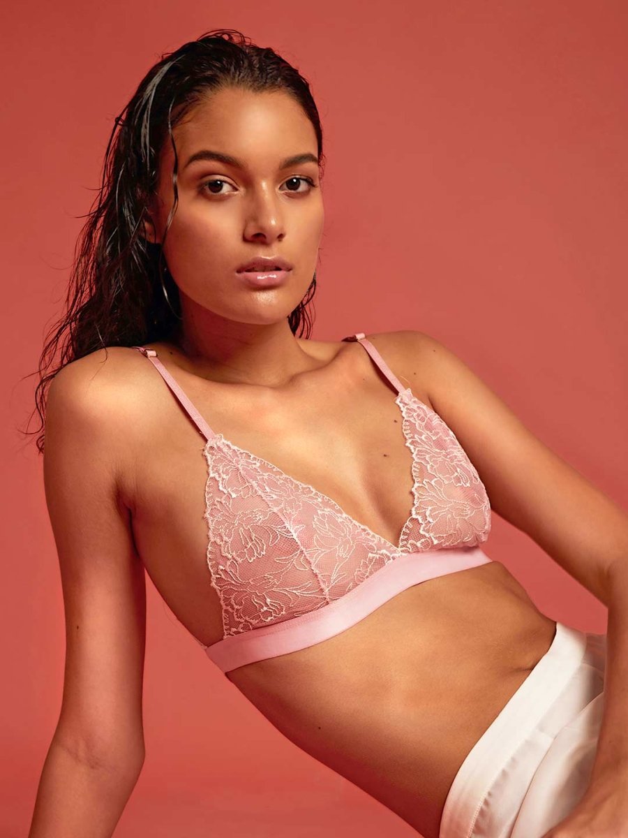 Lacy Pink Soft Bra - AOBA