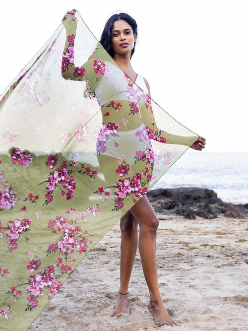 Lettuce Coral Sarong